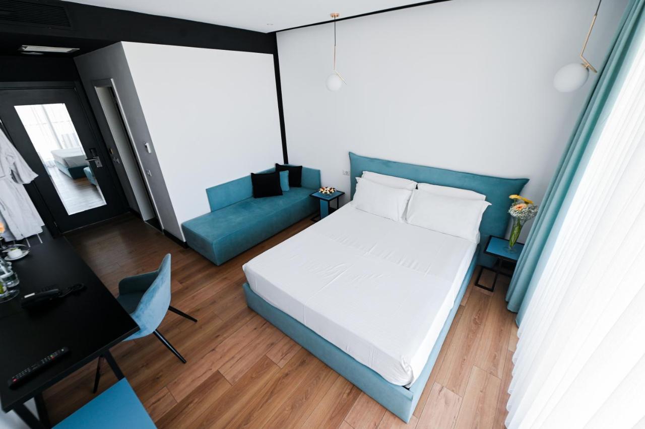 Отель Royal G Max 5*